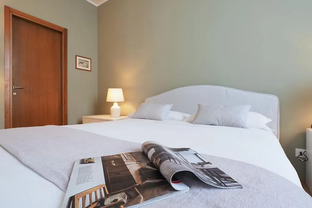 Cozy One Bedroom Apartment - Castello Sforzesco Milán